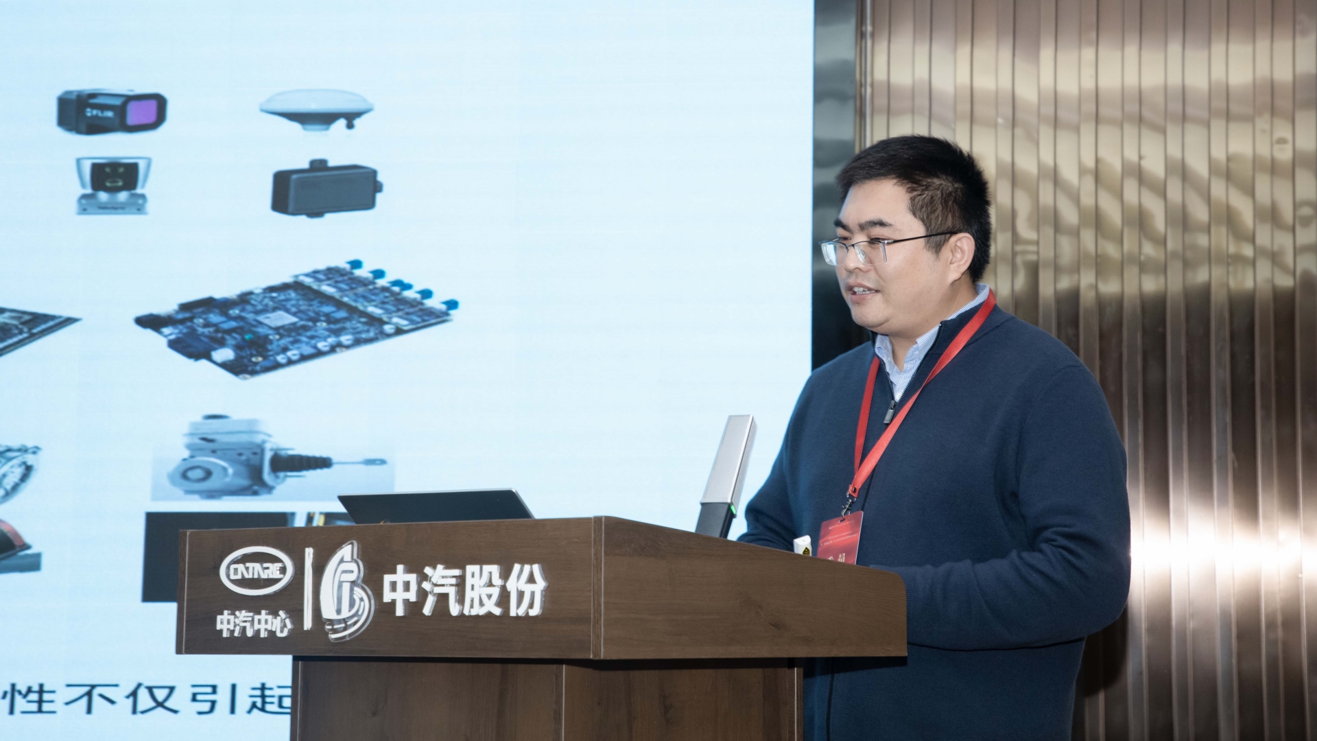 081A0390 拷贝.jpg 081A0390 拷贝.jpg